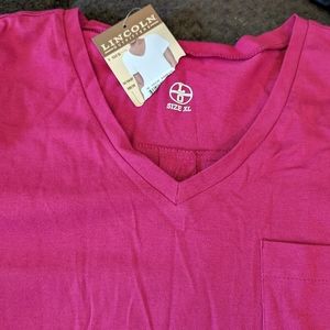 Lincoln Outfitters XL pink one pocket t